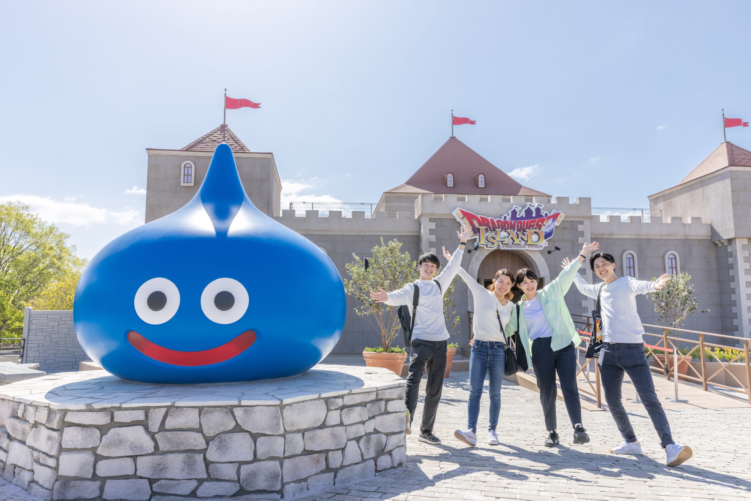 Dragon Quest Island] Art experience on Awaji Island!Dye your slime